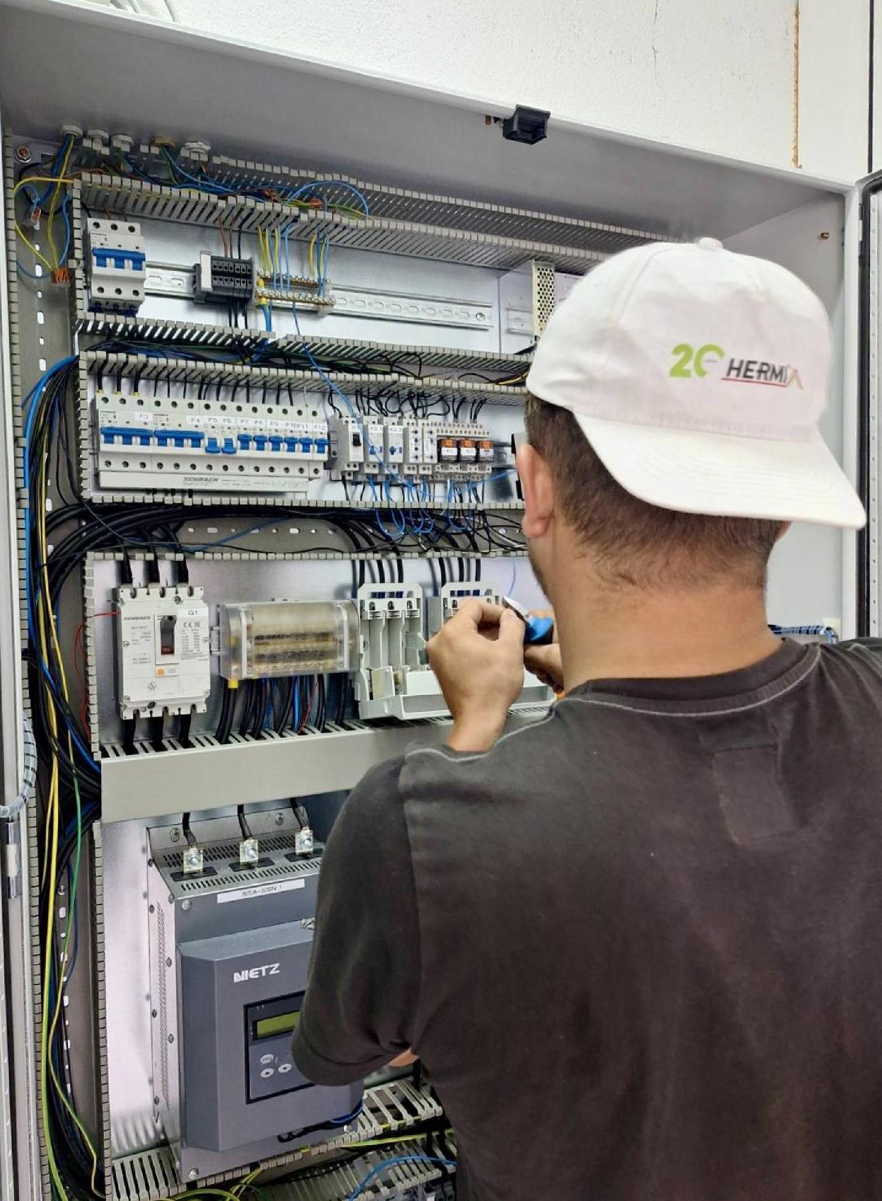  ZAVRŠENI RADOVI NA INSTALACIJI NOVE ELEKTROKOMANDNE OPREME - PS 